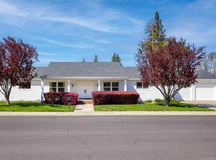 1013 Strathmore Dr, Modesto, CA 95355