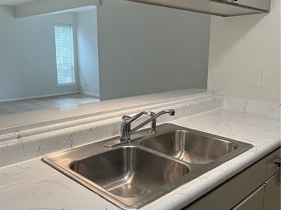 5th image of 3431 N Hills Dr APT 103