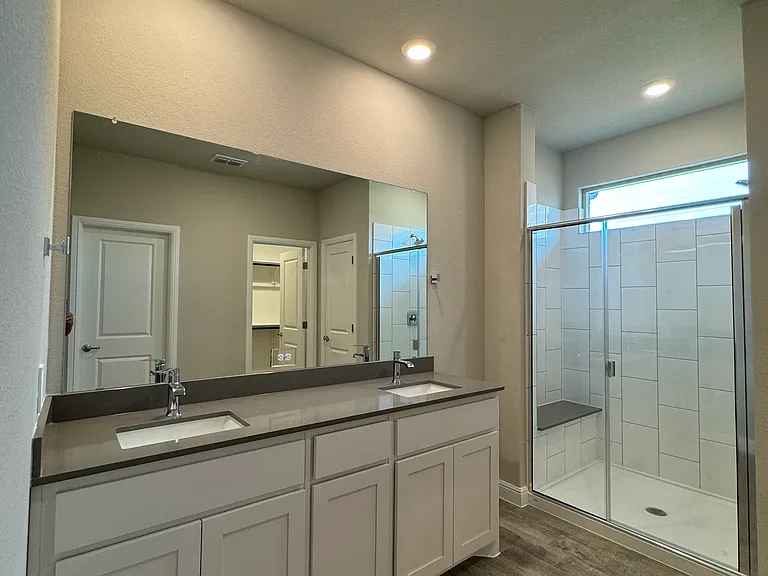 1201 Lisburn Dr — Photo 13