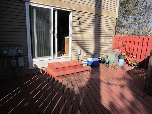 4th image of 3474 Burbank Dr
