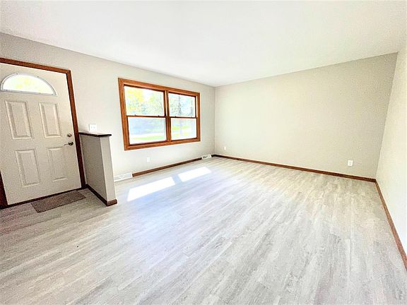 2nd image of 234074 N 76th Ave