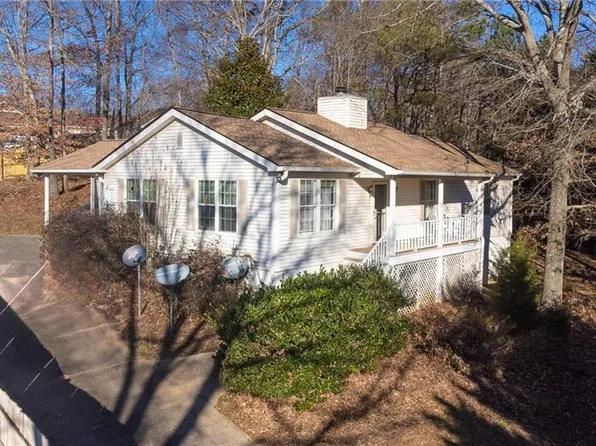 3160 Arrowhead Dr, Gainesville, GA 30506