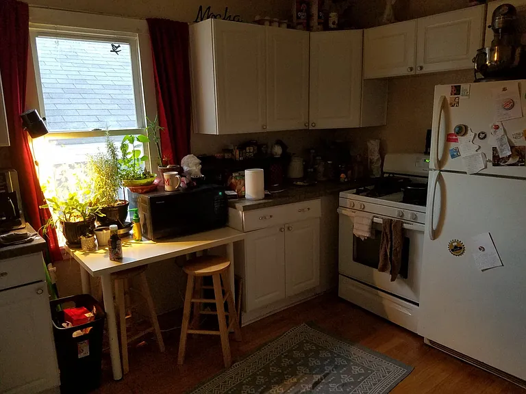 Ashland 2422 #1R - kitchen_07252018