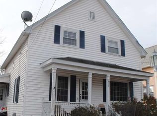 629 Gaskill St, Blackstone, MA 01504