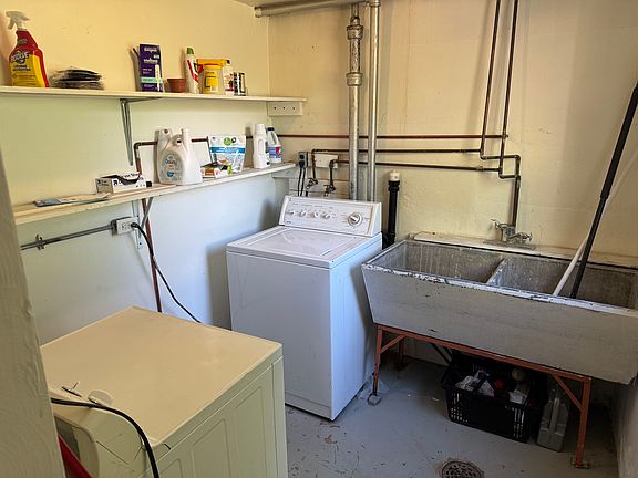5th image of 3691 S Grant St #B