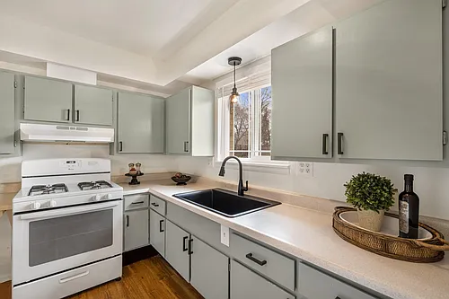 519 Park St Photo 1