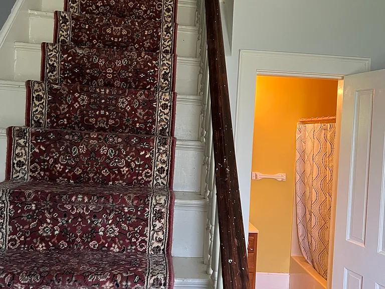 6 Crystal Lake Rd #1 — Photo 3