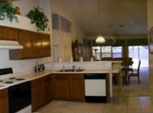 7525 W Cameron Dr, Peoria, AZ 85345