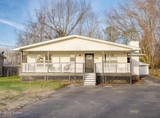 11820 Lower River Rd, Louisville, KY 40272
