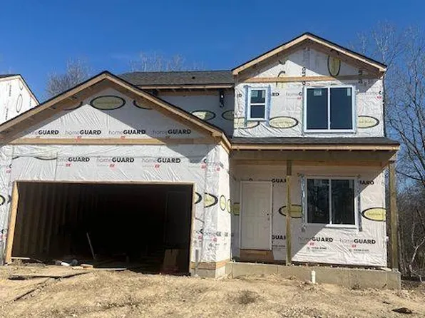 548 Lake Village Ave, Waterford, MI 48328