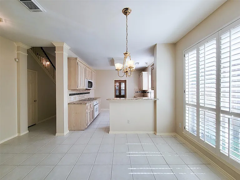 4106 Creek Ridge Ln — Photo 18