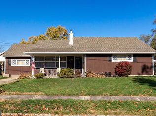 23 Rose Ave, Maple Shade, NJ 08052