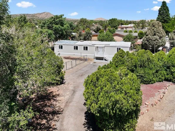 6065 Eastgate Dr, Sun Valley, NV 89433