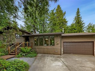 2385 Forest View Dr, Bellingham, WA 98229