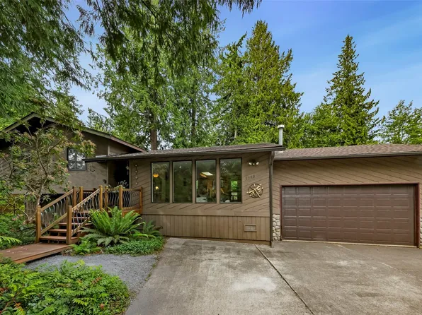 2385 Forest View Drive, Bellingham, WA 98229