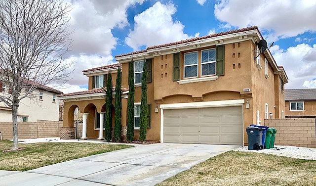 1st image of 38050 Dashwood Way