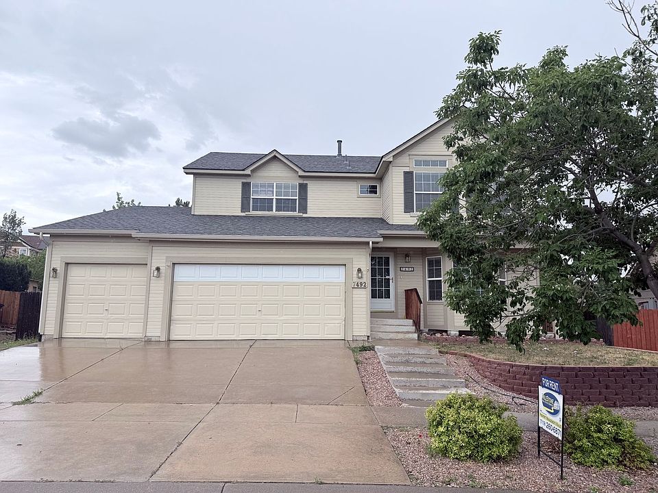 1st image of 7492 Amberly Dr
