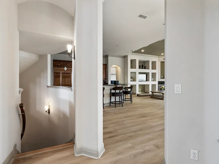 7926 Versilia Dr — Photo 28