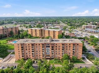 1777 W Crystal Ln Unit 602, Mount Prospect, IL 60056