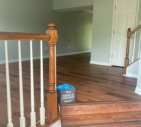 2nd image of 406 Falkirk Ct