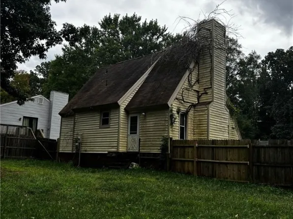 10746 Providence Rd, Richmond, VA 23236