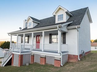 684 Debbie Ln, Ringgold, GA 30736