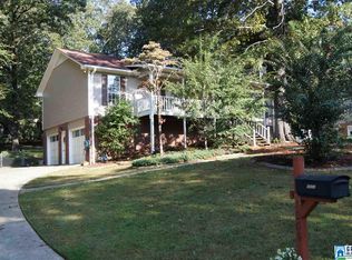 1001 Colonial Dr, Alabaster, AL 35007