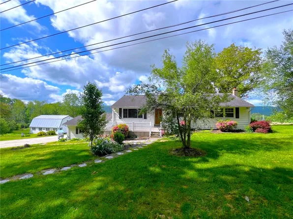 7284 E Washington Street Ext, Bath, NY 14810
