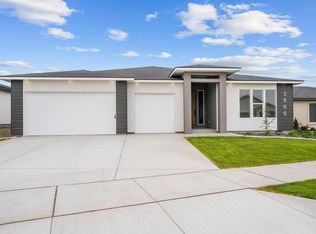 3866 Corvina, Richland, WA
