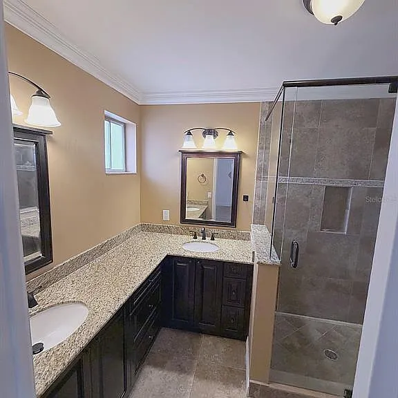 114 Danielle Ct — Photo 17