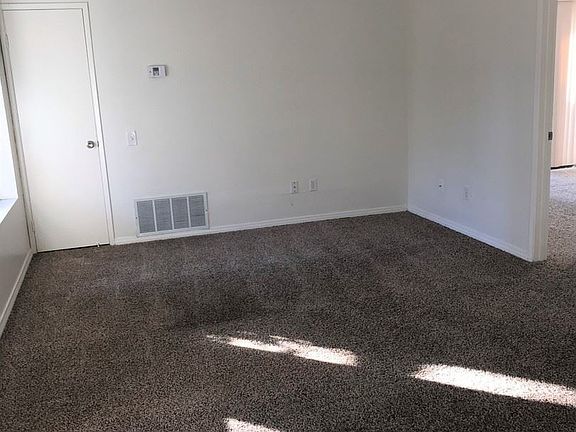 2nd image of 351 N Hermosa Dr Unit 3D1