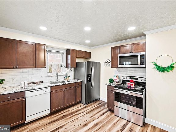 5th image of 187 Onville Rd
