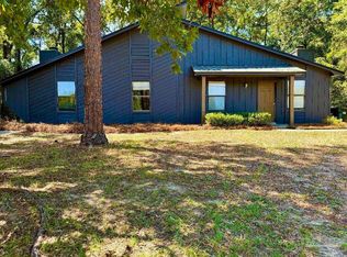 10053 Hillview Dr, Pensacola, FL 32514