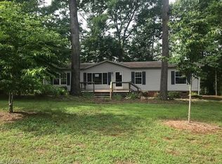 161 Chippewa Ct, Madison, NC 27025