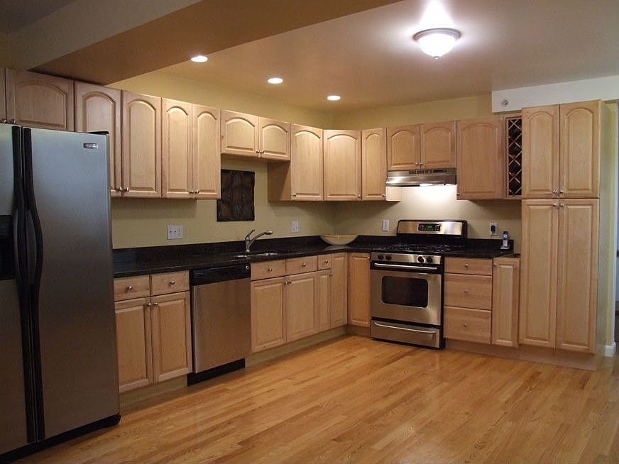 Kitchen 1