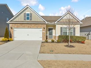 121 Gatwick Dr, Lebanon, TN 37087