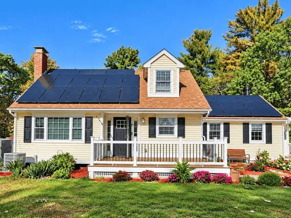 88 N Main St, Bellingham, MA 02019