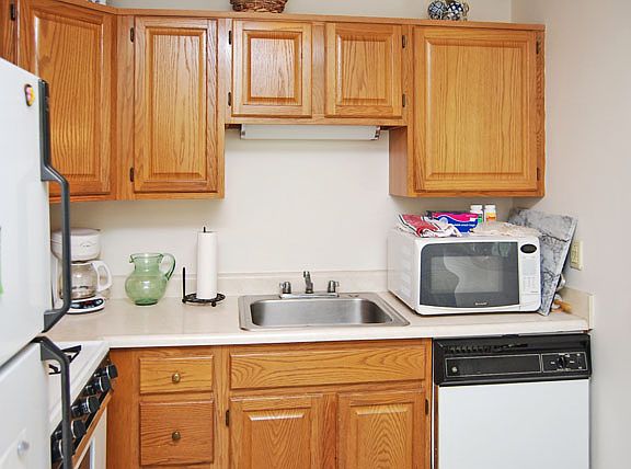 2nd image of 10 Old Towne Rd #5-236