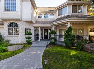 213 W Bluff Ave, Fresno, CA 93711