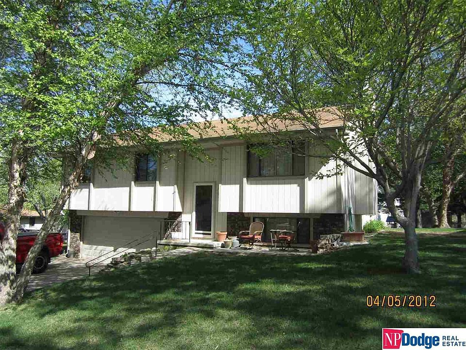 1st image of 7703 Meadow Ln