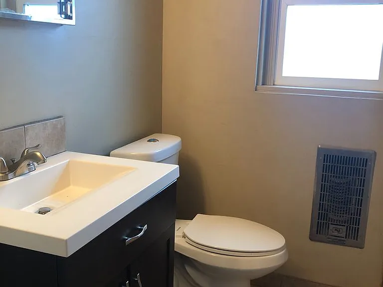 501 Grove St — Photo 15