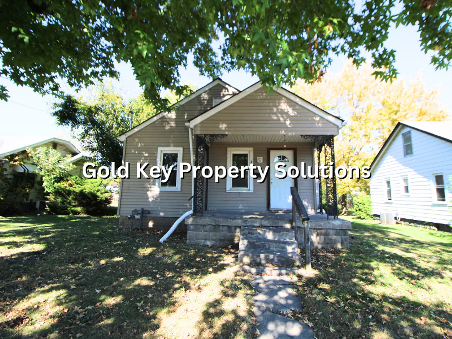 Nice And Spacious 3 Br 1 Ba House With Garage And Basement (No Section 8) — Photo 1