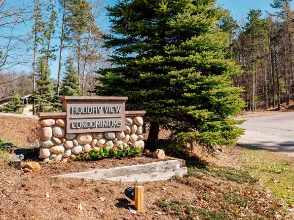 4130 Sherwood Forest Dr, Traverse City, MI 49686