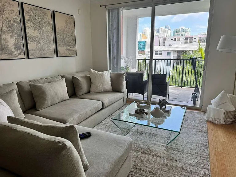 17145 N Bay Rd #Penthouse 4609 — Photo 28