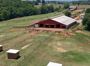 2754 Horseshoe Bend Rd, Moneta, VA 24121
