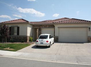10625 Summer Glen Dr, Reno, NV 89521
