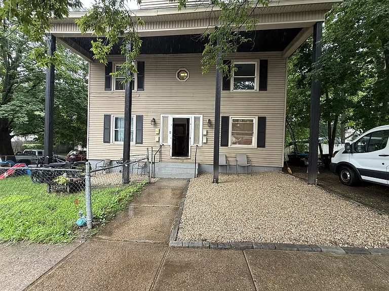 195 Francis Ave #4 — Photo 9
