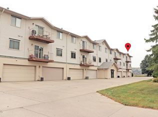 131 3rd Ave SE APT 302, Mandan, ND 58554