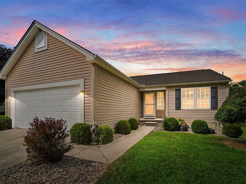 1st image of 170 Heffron Cir