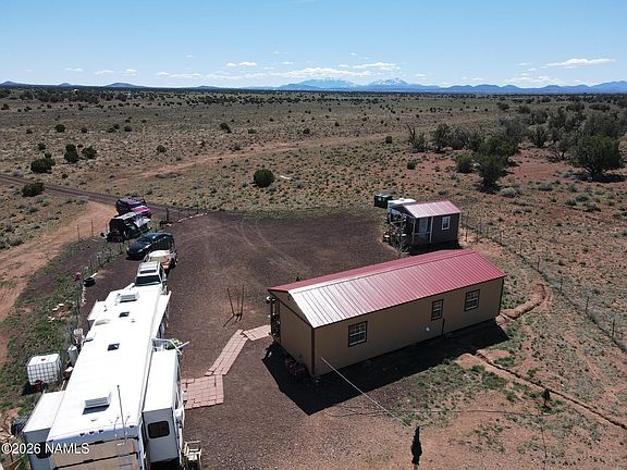 4th image of 1348 Indian Meadows Rd